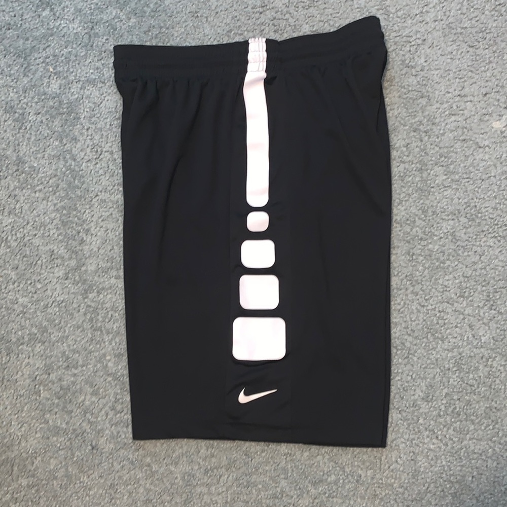 Nike elite shorts